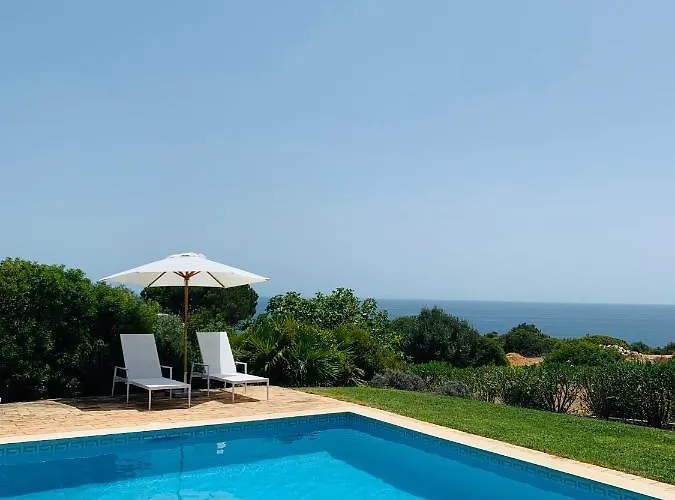 Dona Maria 66 Tatil Evi