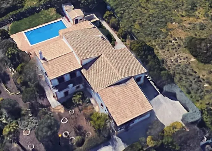 Dona Maria 66 Tatil Evi *